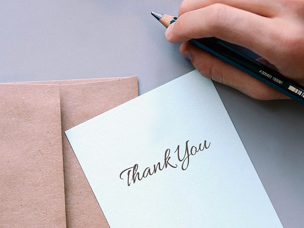 Writing a thank you note for gift